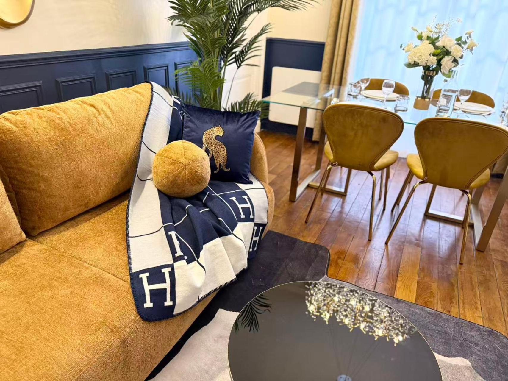 Modern Haussmann-style Parisian -6p Appartamento Parigi